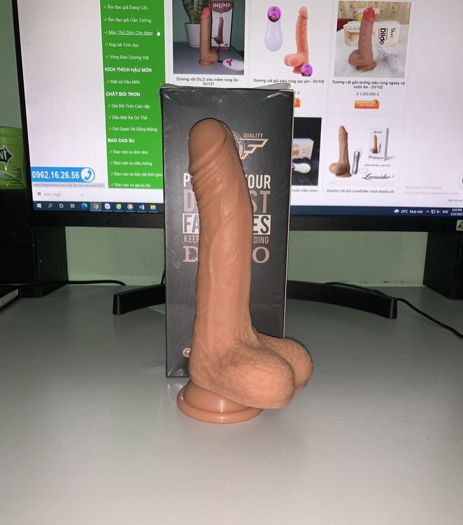 Dương vật size nhỏ rung ngoáy cực khỏe